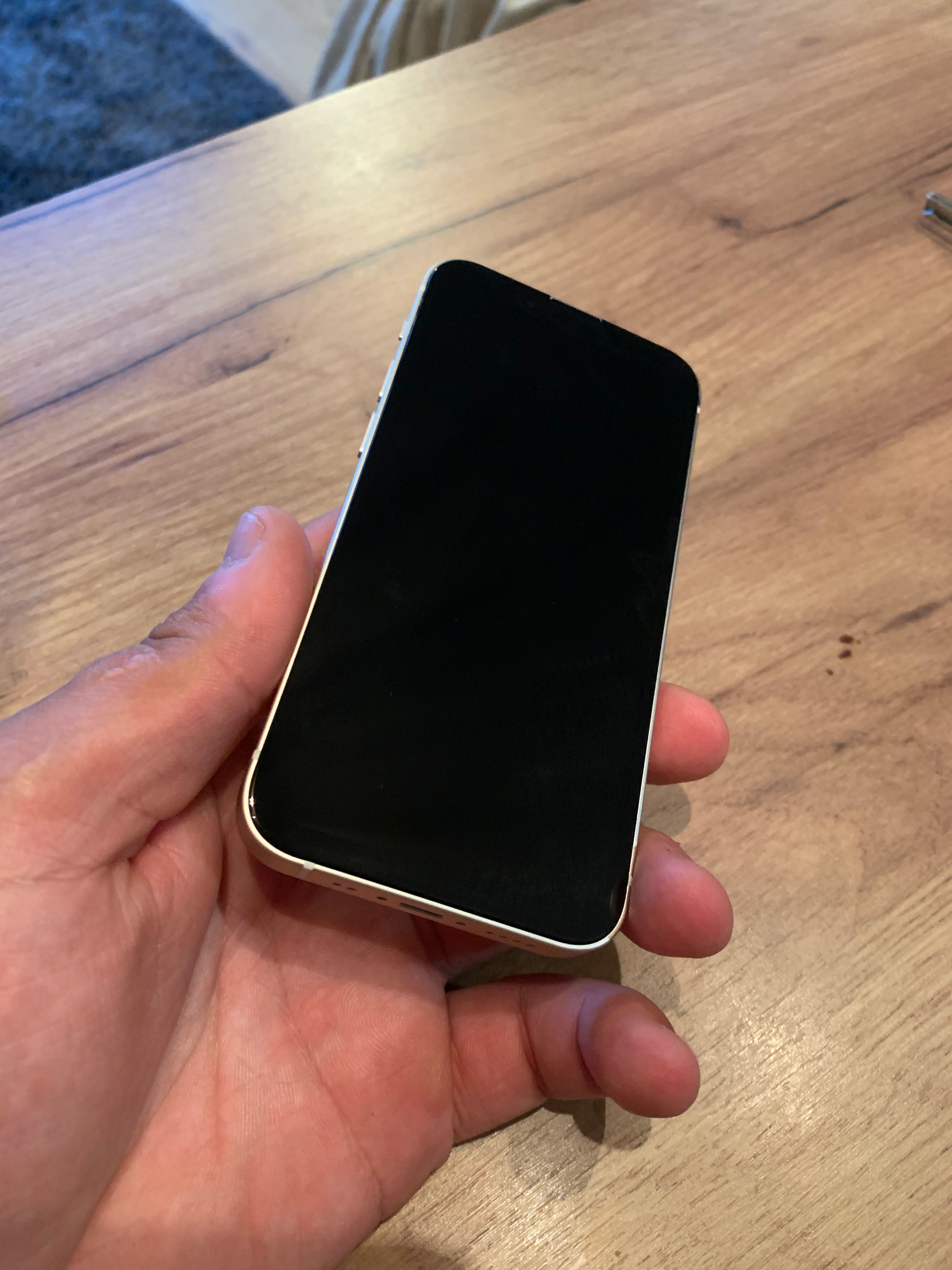 iPhone 13 mini. 128GB