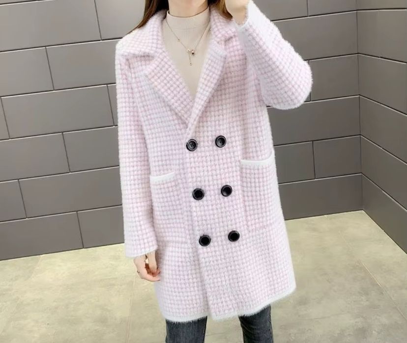 Płaszcz pudrowo-różowy biały pepitkę alpaka wiosna jesień