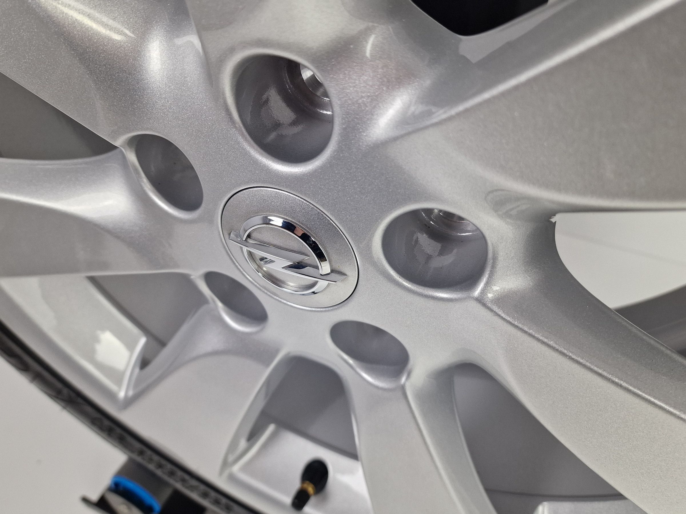 FABRYCZNIE NOWE Koła Felgi Opel 18" Astra J Zafira C Insignia B
