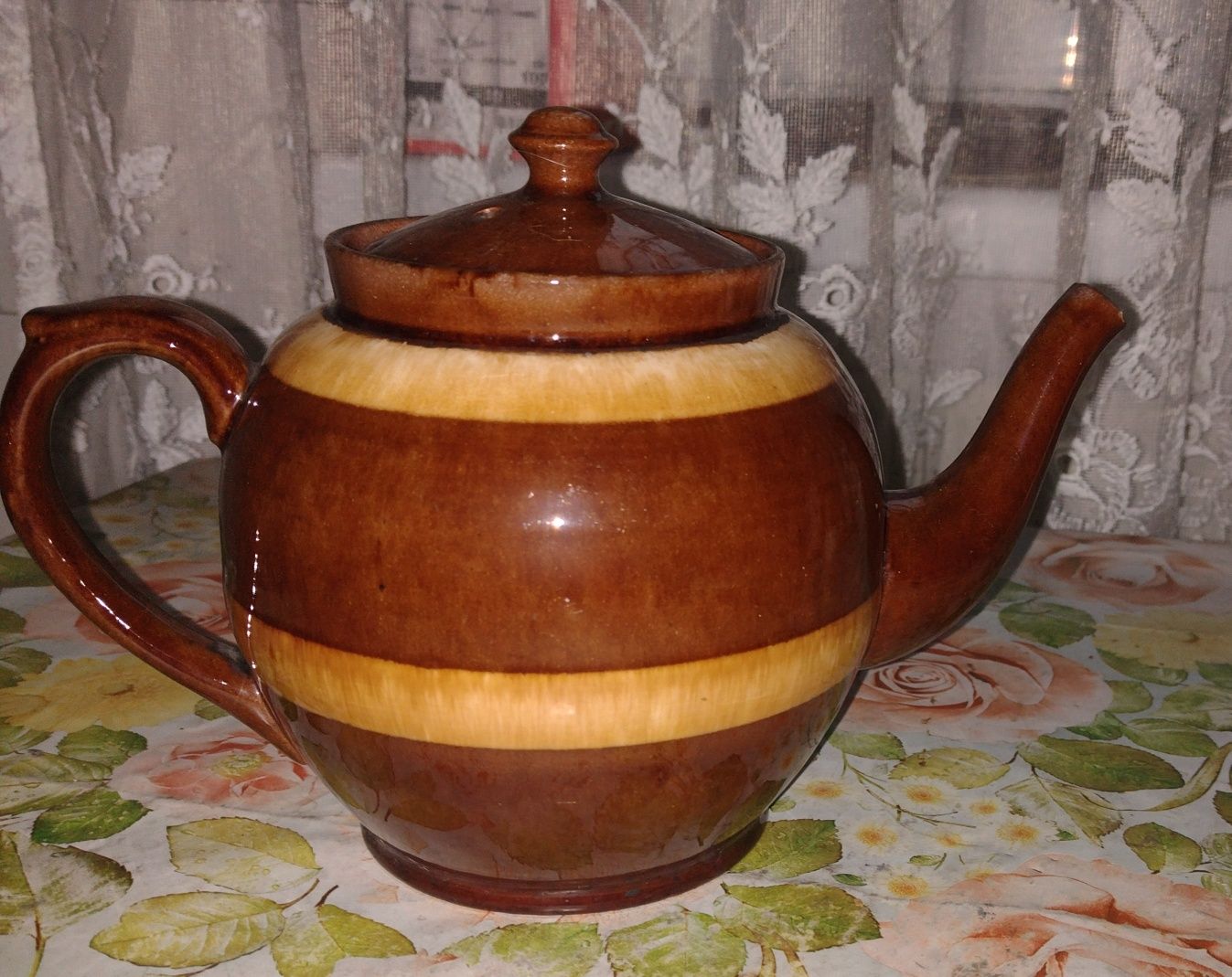 Ceramiczny dzbanek do herbaty/kawy