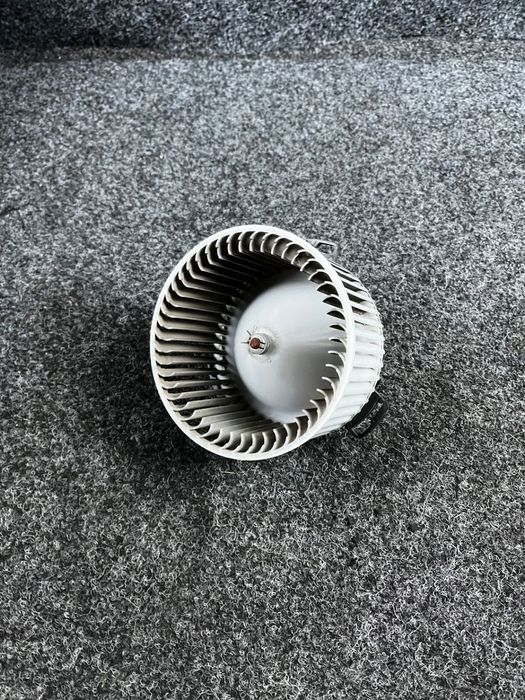 wentylator dmuchawa nawiewu mazda 3 II 8727000861