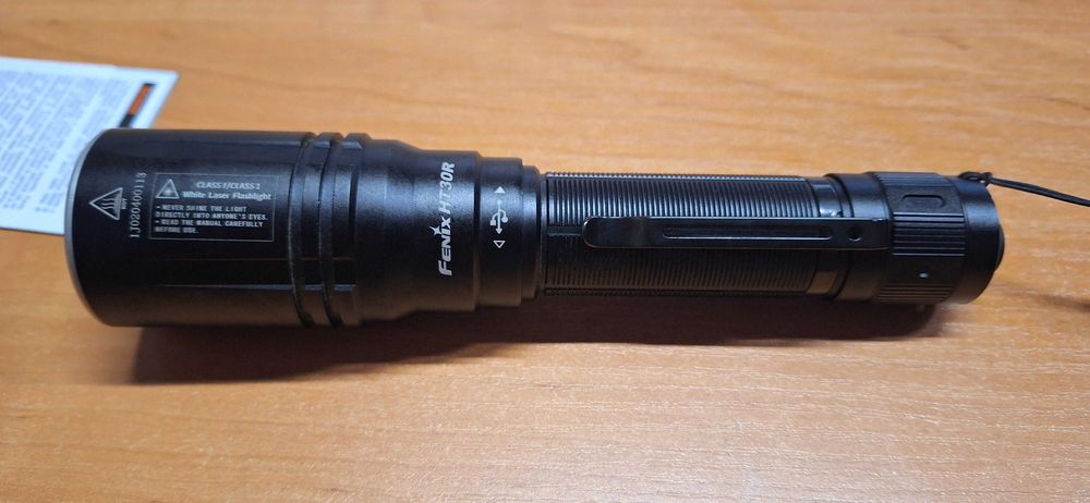 latarka laserowa Fenix HT30R