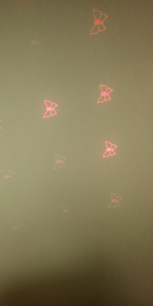 Projektor laserowy świąteczny kolorowy ruchomy obrazkowy z pilotem