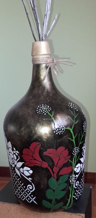 Garrafão pintado à mão