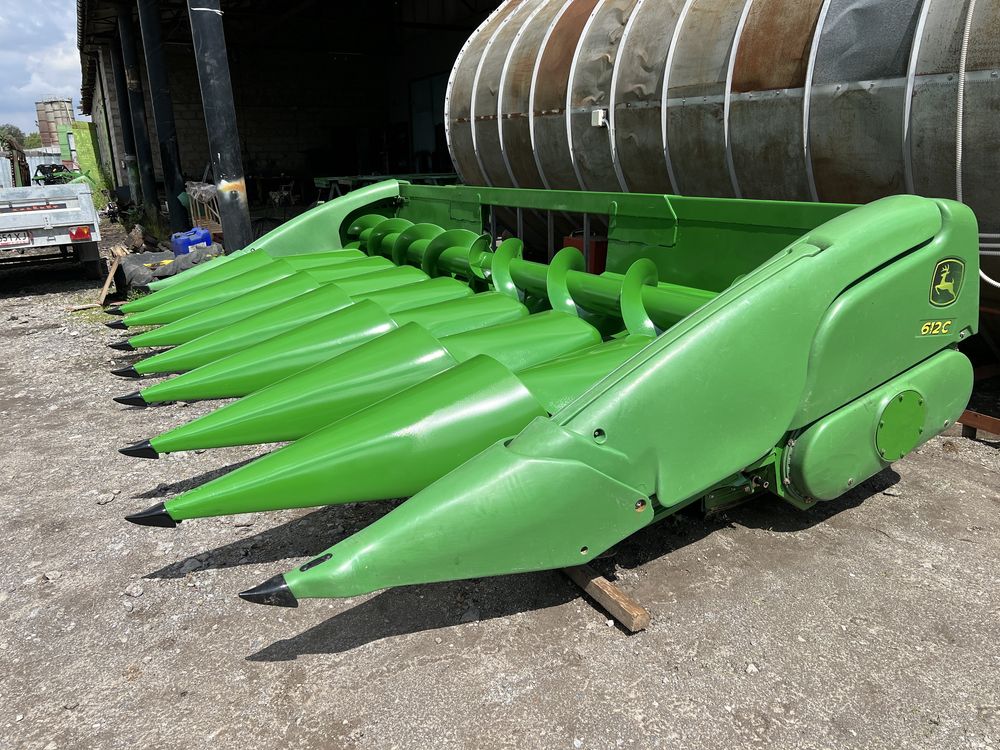 JOHN DEERE 608C кукурузная жатка Джон Дір 608C