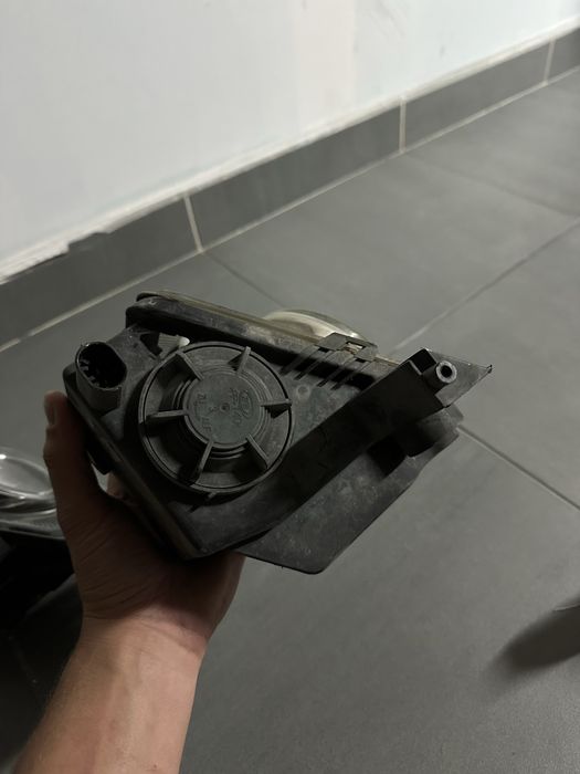 Vendo Farois de nevoeiro Astra H gtc