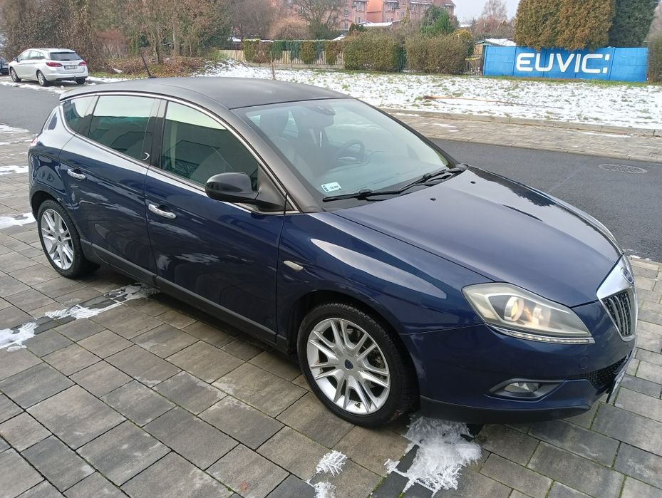 Ciekawa Lancia Delta 2,0 165KM 2010r!Bogata Opcja Skóra 2 kpl opon 17"
