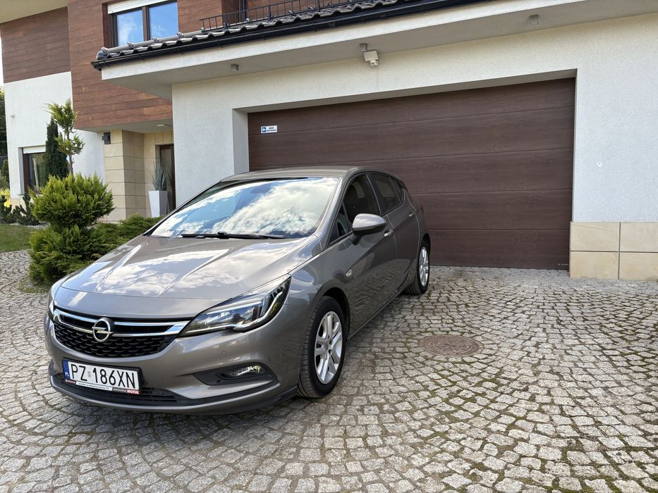 Opel Astra K Salon Polska