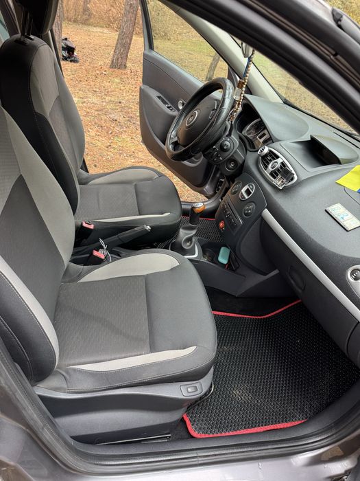 Продам Renault Clio 2010 року