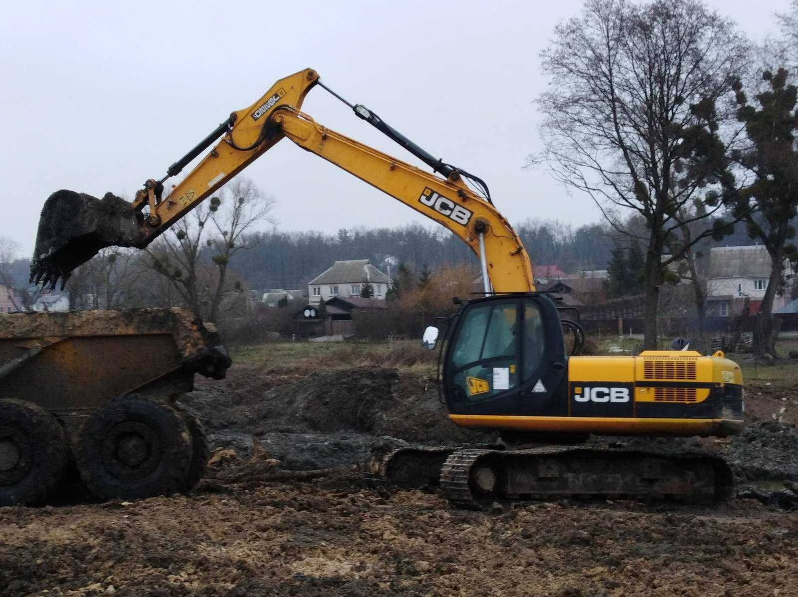 JCB 220 220 LC 2012