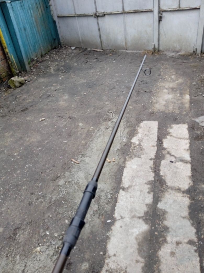 Продам удочку ( на карпа)