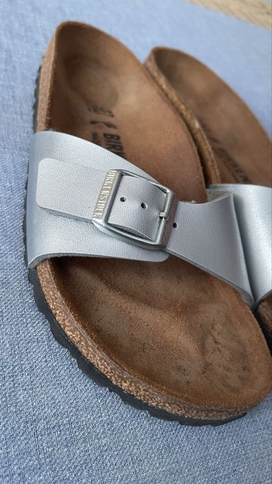 Шльопанці BIRKENSTOCK (Німеччина),р. 37, ідеальний стан