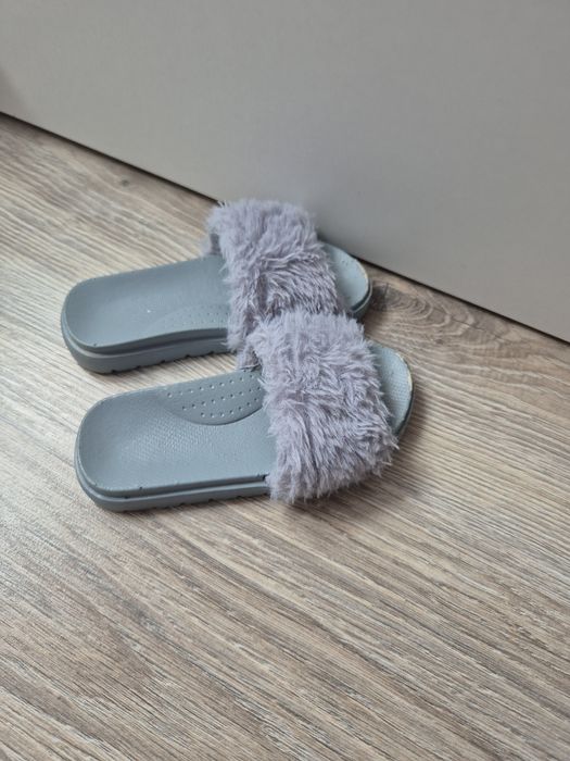 Zestaw ubranek dla dziewczynki