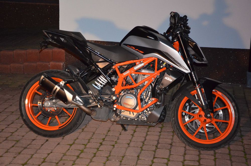ktm 390 duke 2022 rok