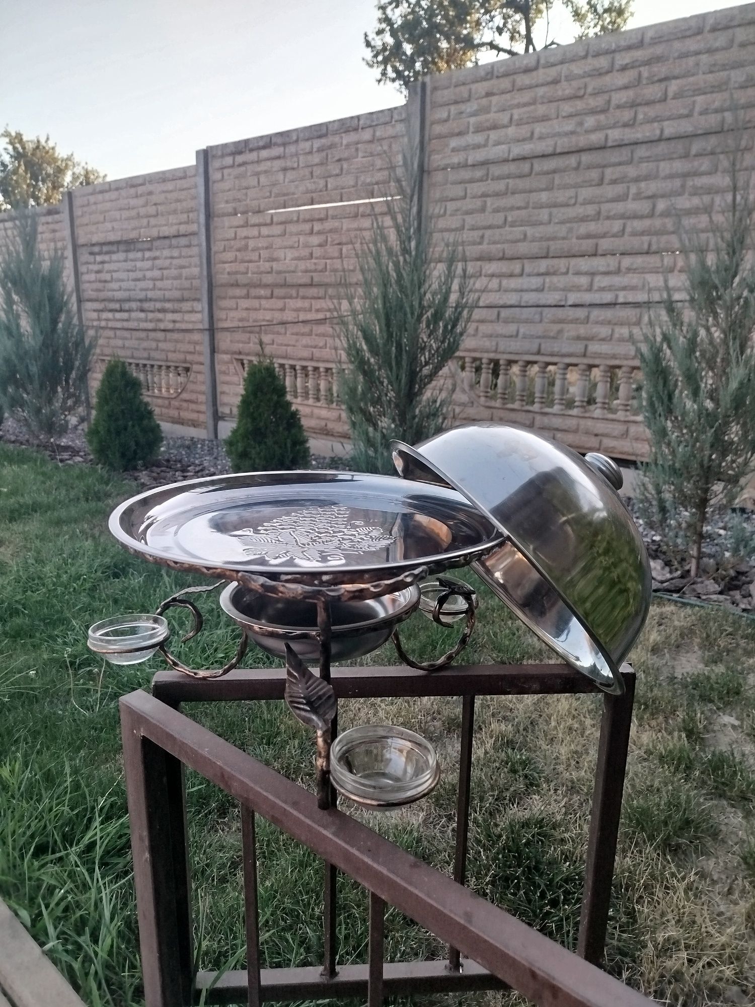 Садж для подачі  м'яса