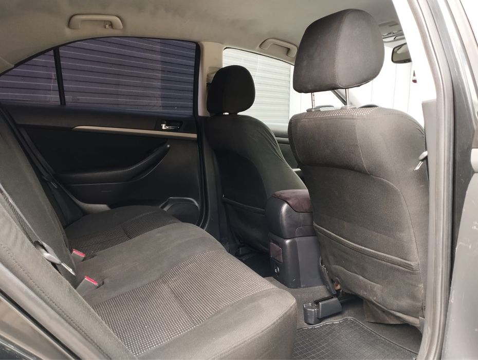 Toyota Avensis, 2006