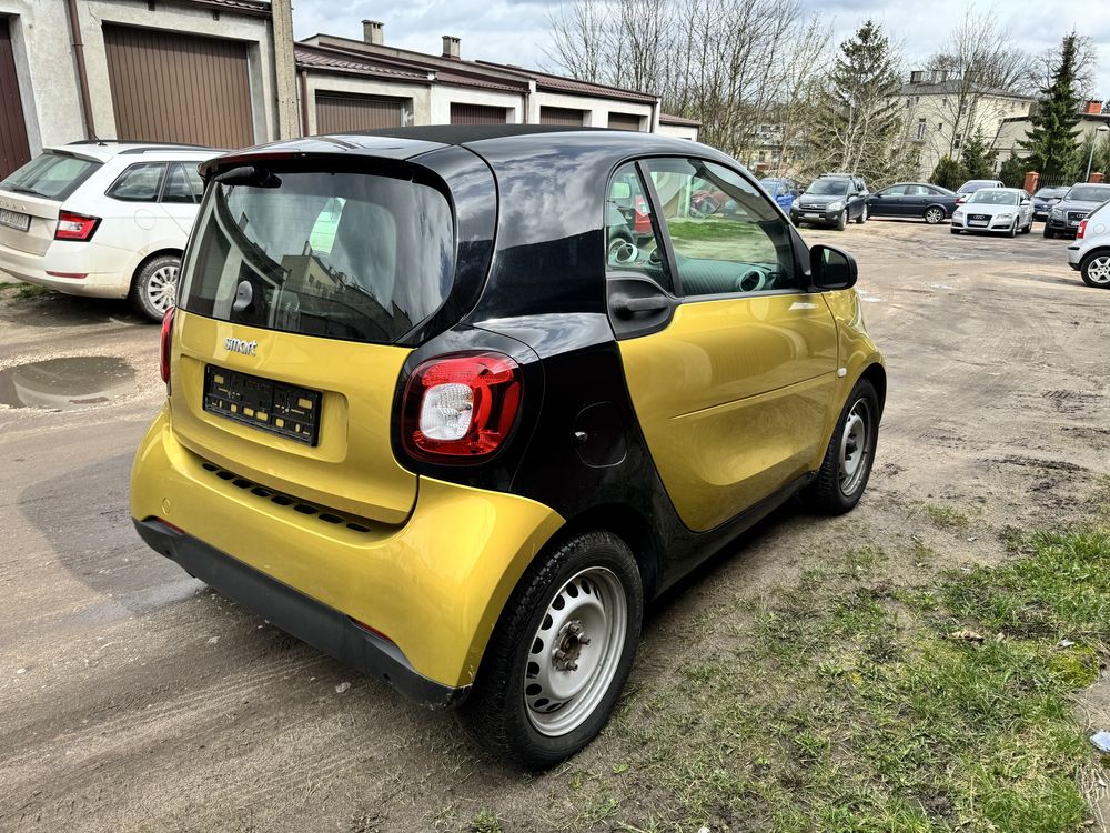 Sprzedam Smart Fortwo 2018rok Bezwypadkowy ideał.