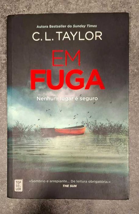 Em Fuga // C. L. Taylor