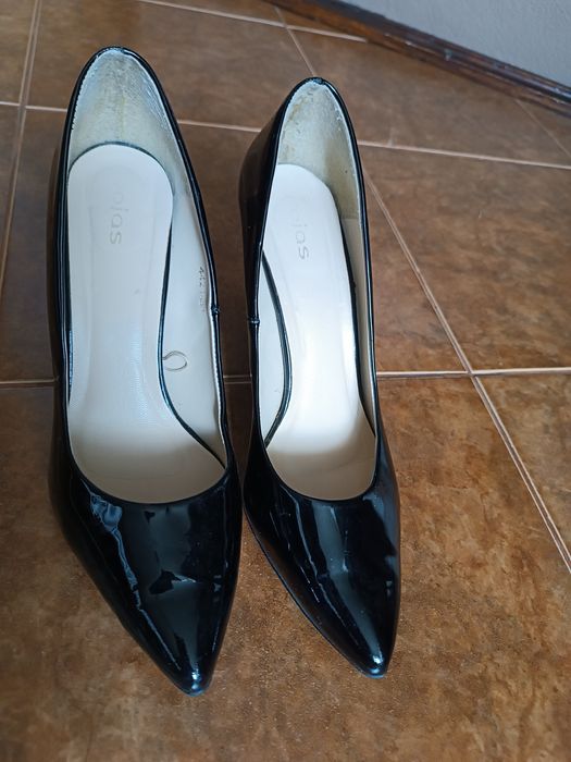 Szpilki damskie Wojas 39