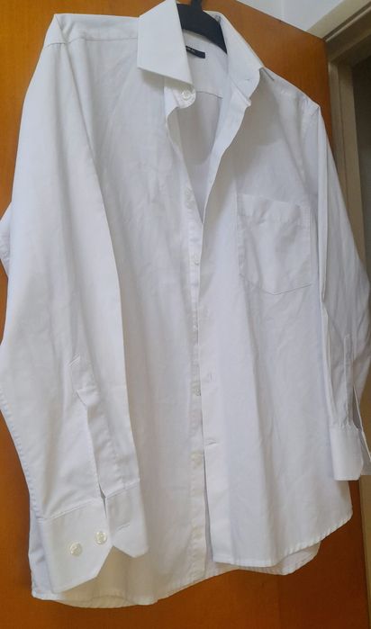 Camisa Privat Fit cor branco tamanho M - Semi-Nova