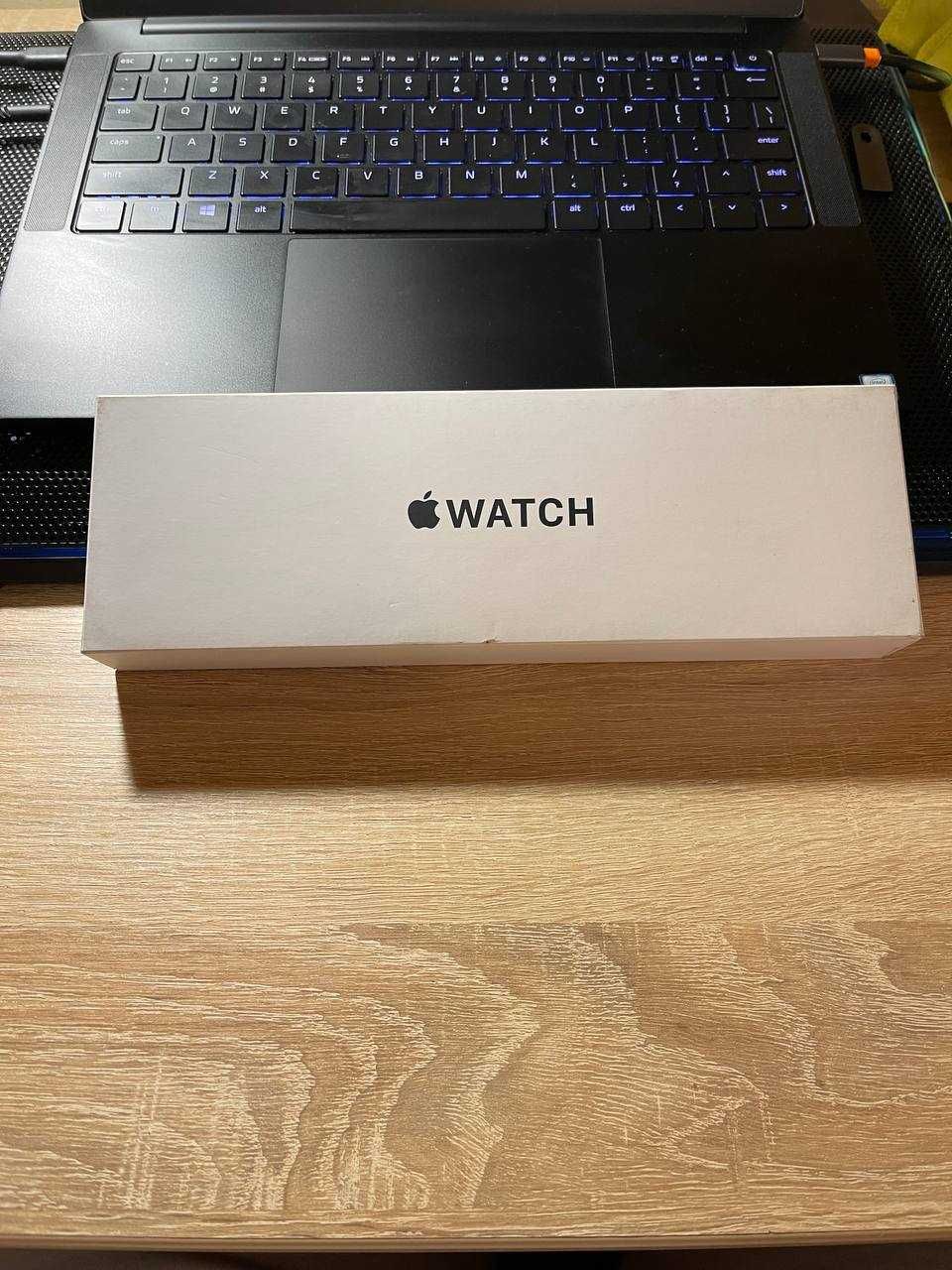 Apple Watch SE2 40mm. Starlight NEW (Original)