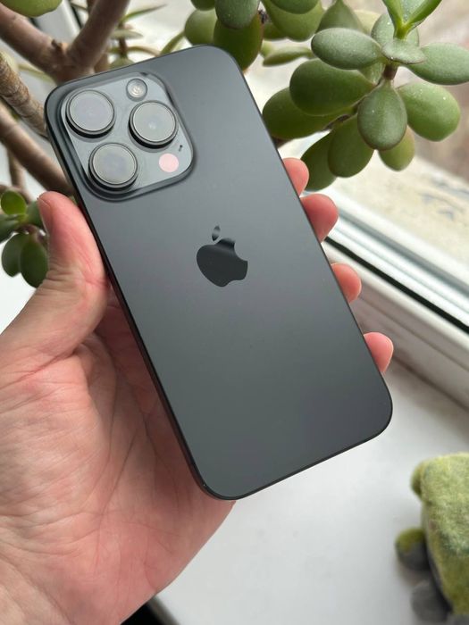Продам IPhone 15 Pro 128 Neverlock