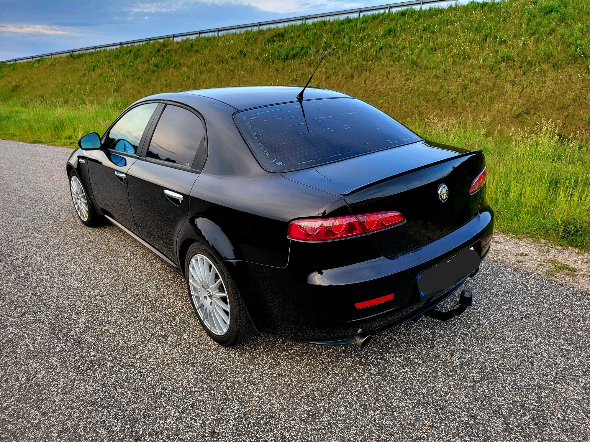 ALFA ROMEO 2.4 JTDM sedan klima karbon alu navi hak SUPER STAN