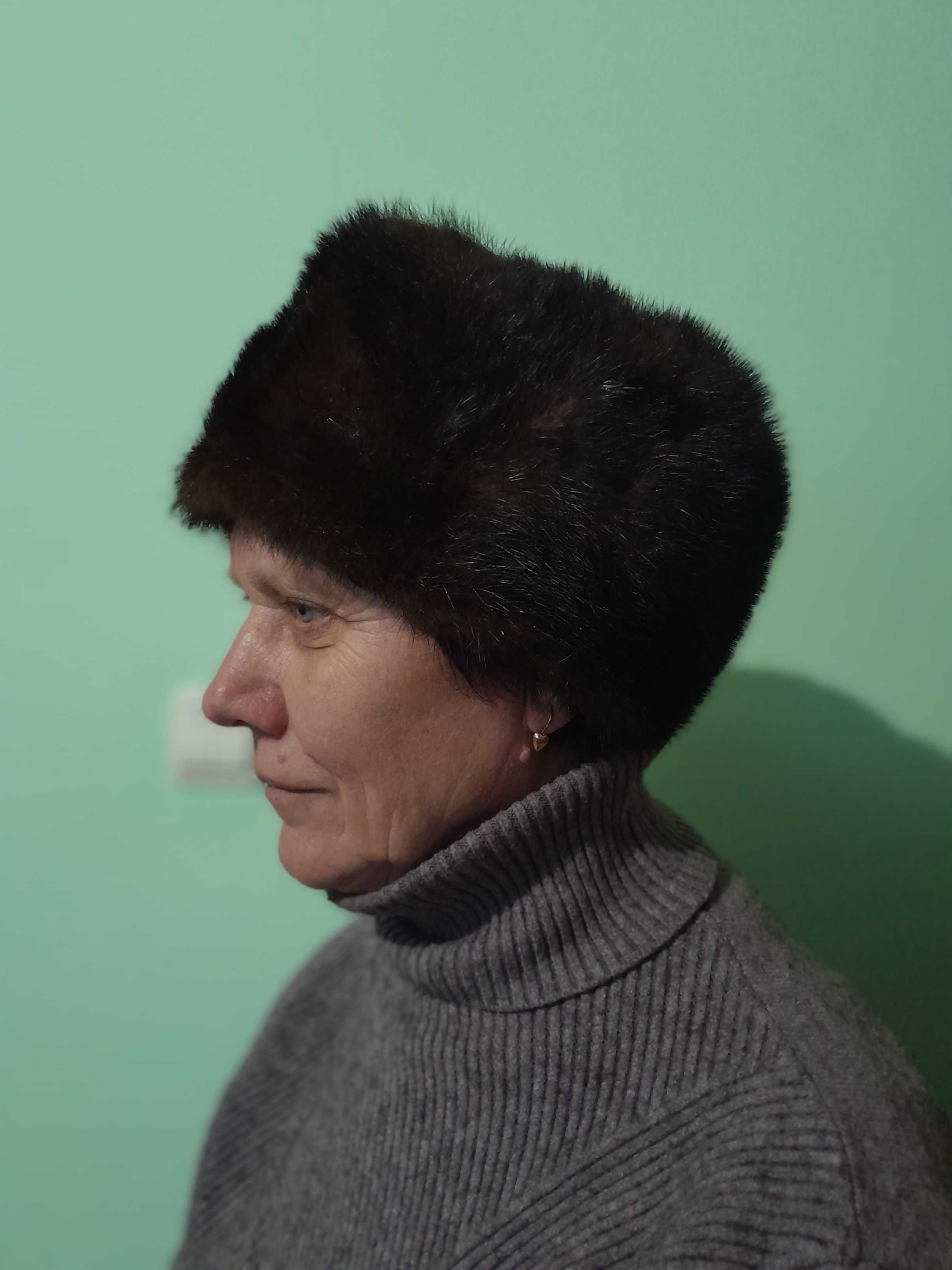 шапка з натурального хутра