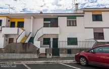Andar de Moradia T2 em Nossa Senhora das Neves.
