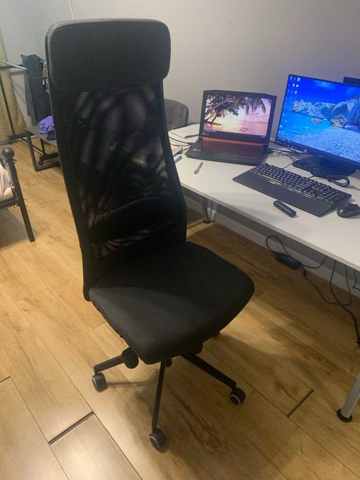 Офісне крісло IKEA Markus