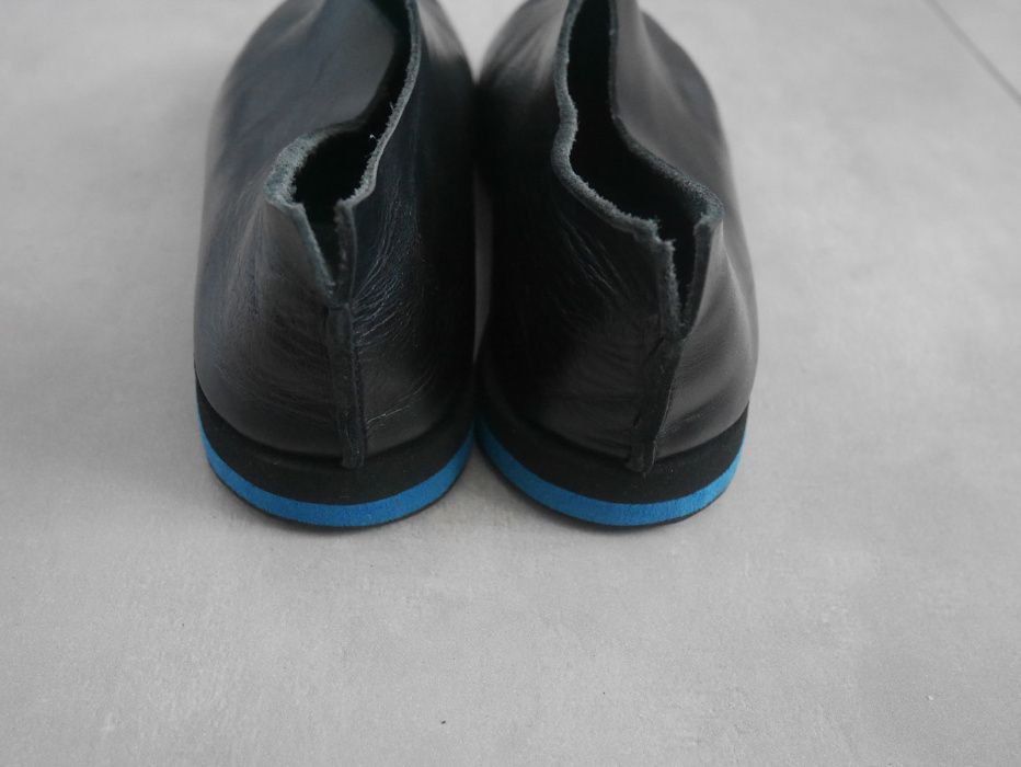 Новые кожаные туфли р. 33