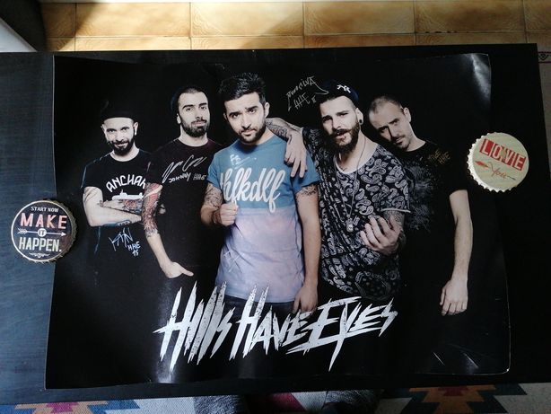 Poster banda Hills Have Eyes assinado pelos membros