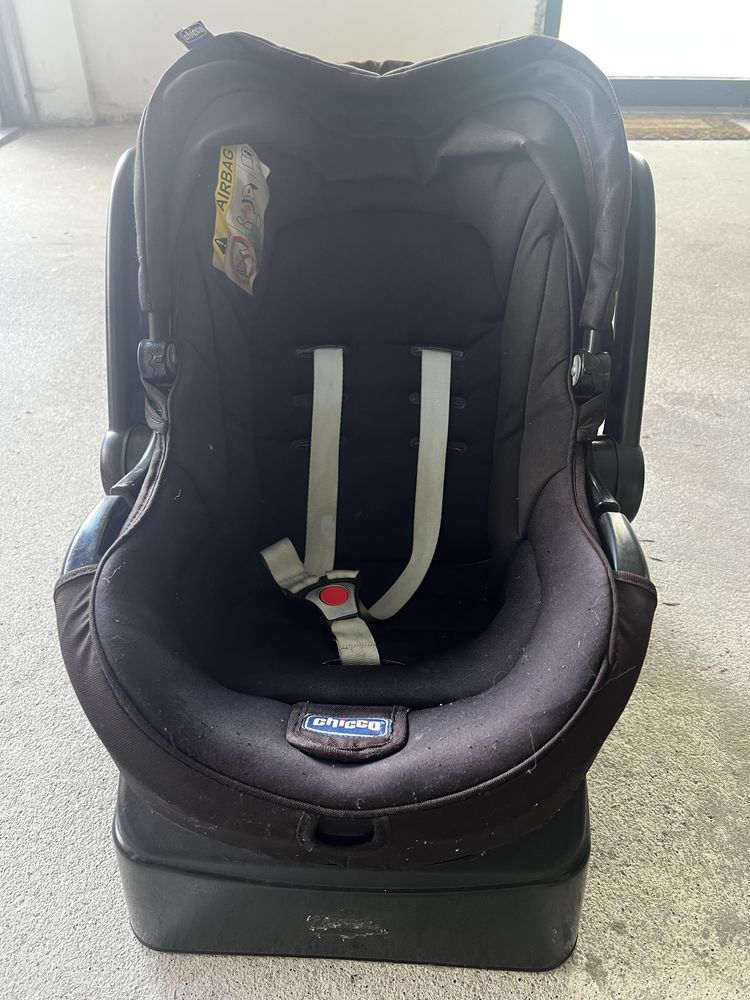 Cadeira de bebé Chico Isofix Base