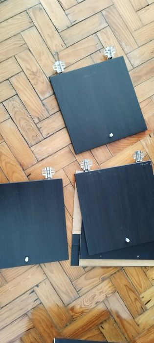 3 portas Kallax pretas