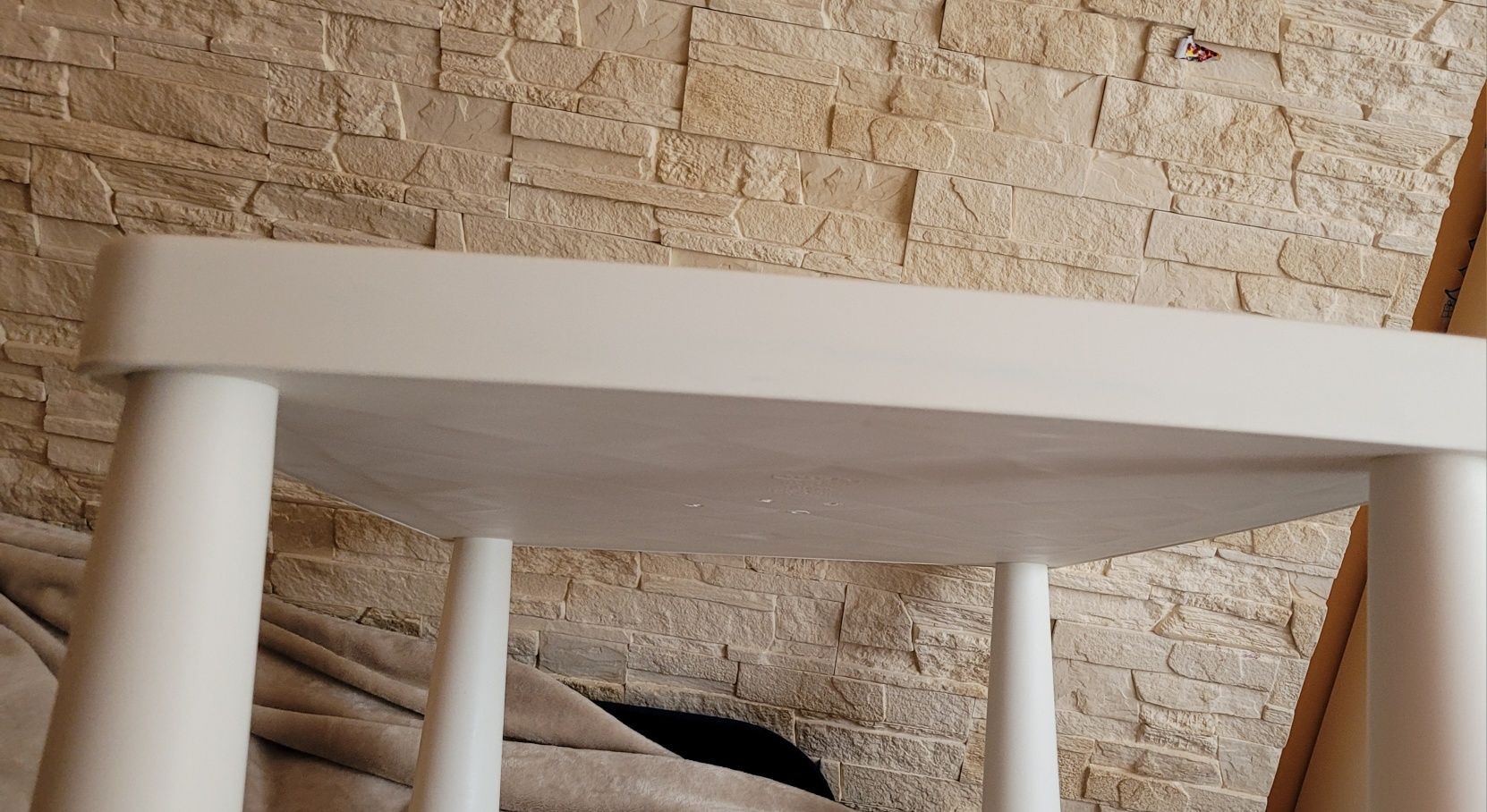 Ikea Mammut stolik stół dziecięcy ok 75cmx55cmx46cm