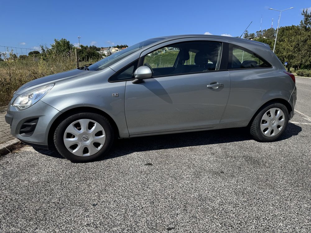 Opel corsa 1.2 Enjoy