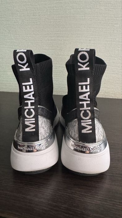 Кросівки, снікерст Michael Kors. розмір 39-39,5