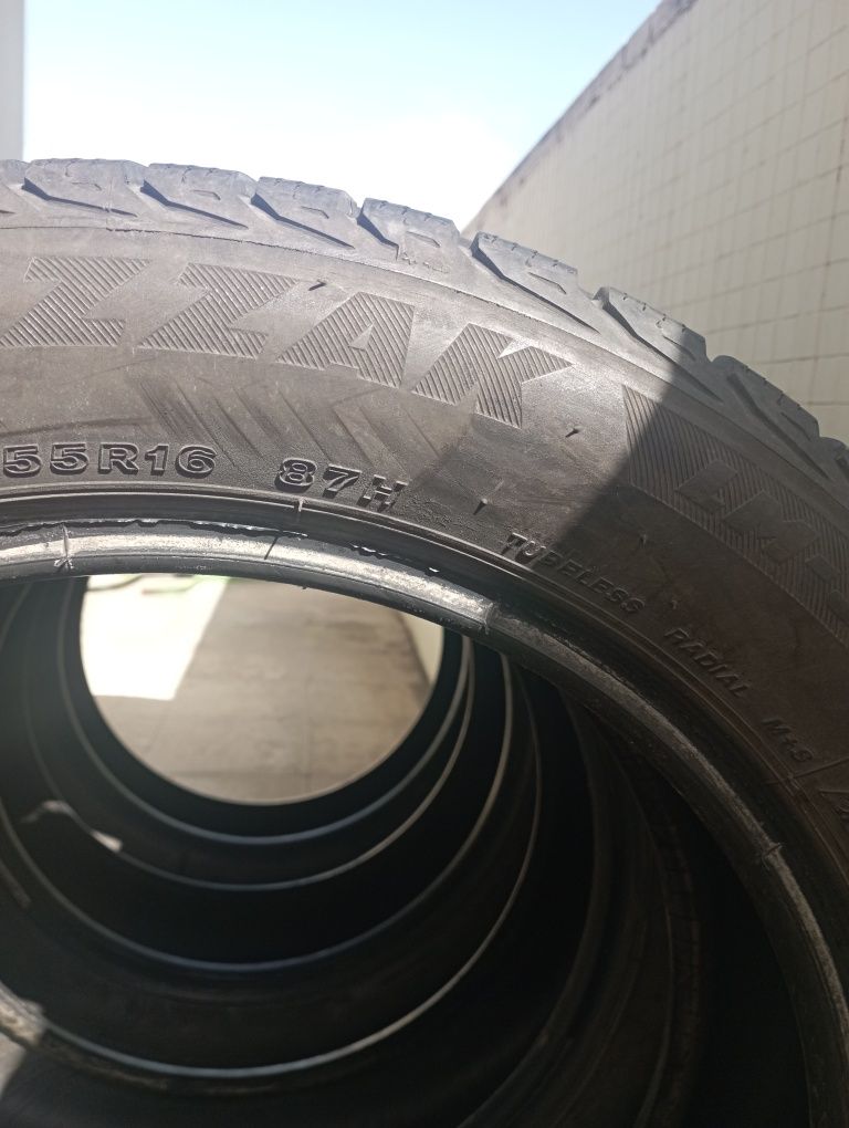Pneus Bridgestone blizzak 195-55-R16