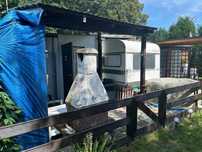 Camping w zabudowie nad jeziorem Pławniowice/Niewiesza