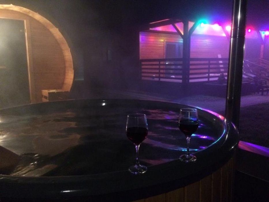 Bania Kąpielowa Gorąca Beczka Balia Ogrodowa Sauna Jacuzzi Led Spa