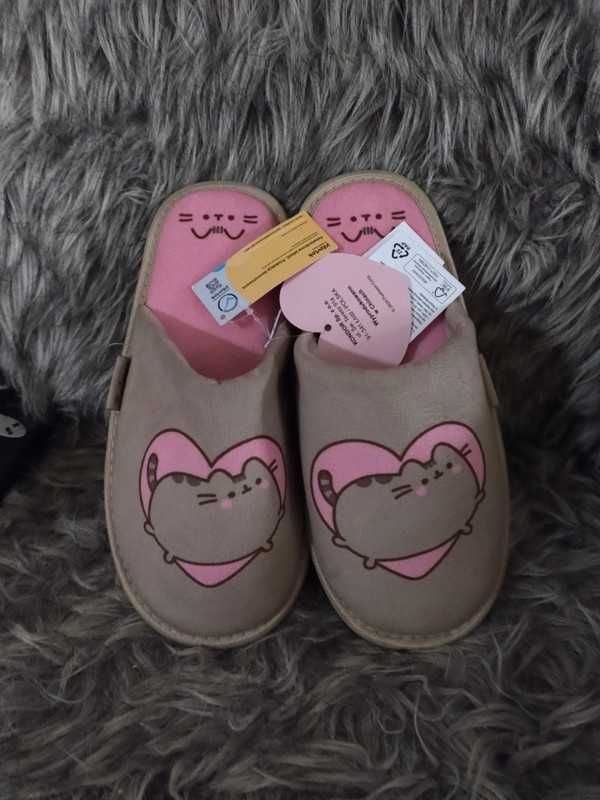 Kapcie kotek Pusheen Puszin ciapy nowe z metką rozmiar 38 laczki kotki