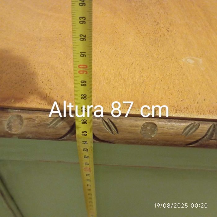 Cómoda vintage estilizada.