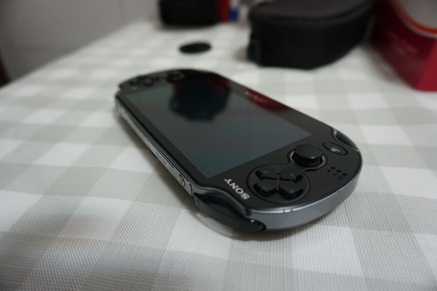 Vendo/Troco Psvita Oled por tablet, Xbox, ou algo do meu interessse