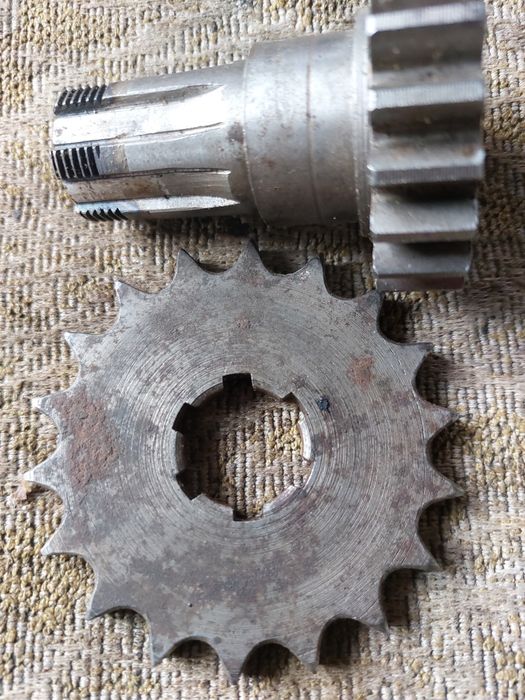 Шестерні кпп ява 634