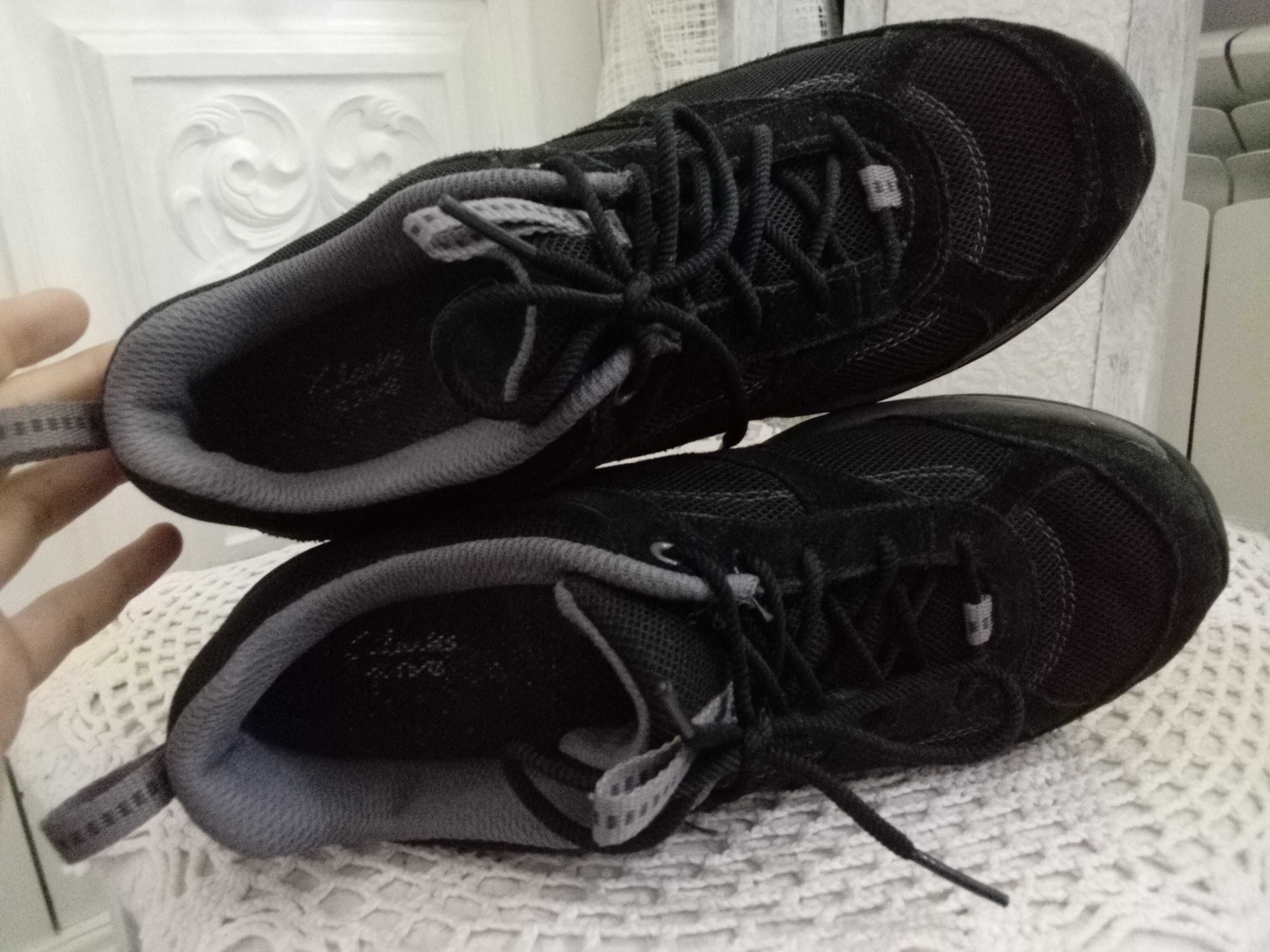 Clarks zamszowe sneakersy adidasy skórzane buty damskie 38