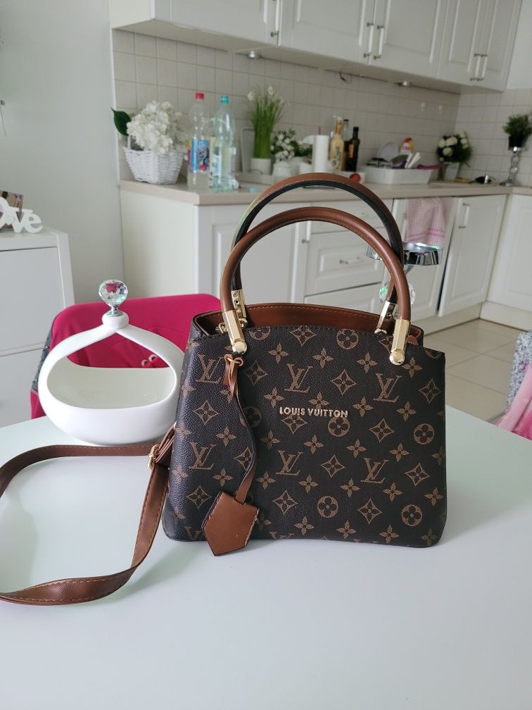 Torebka Mała listonoszka kuferek Louis Vuitton premium