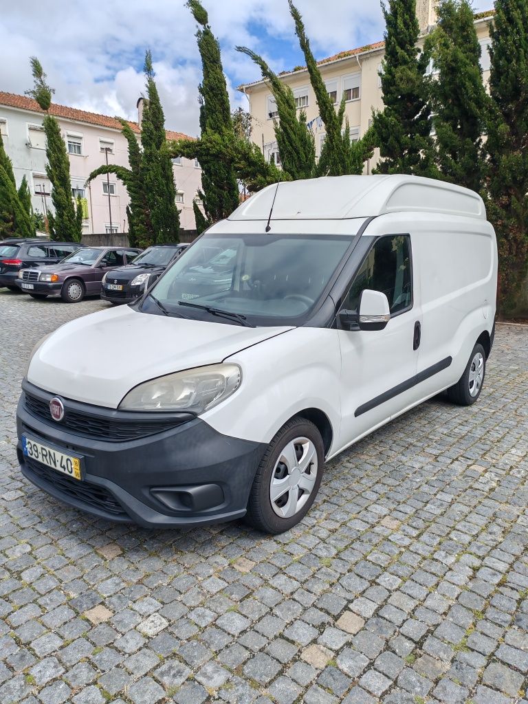 Fiat Doblo XL 1.6 caixa fibrada