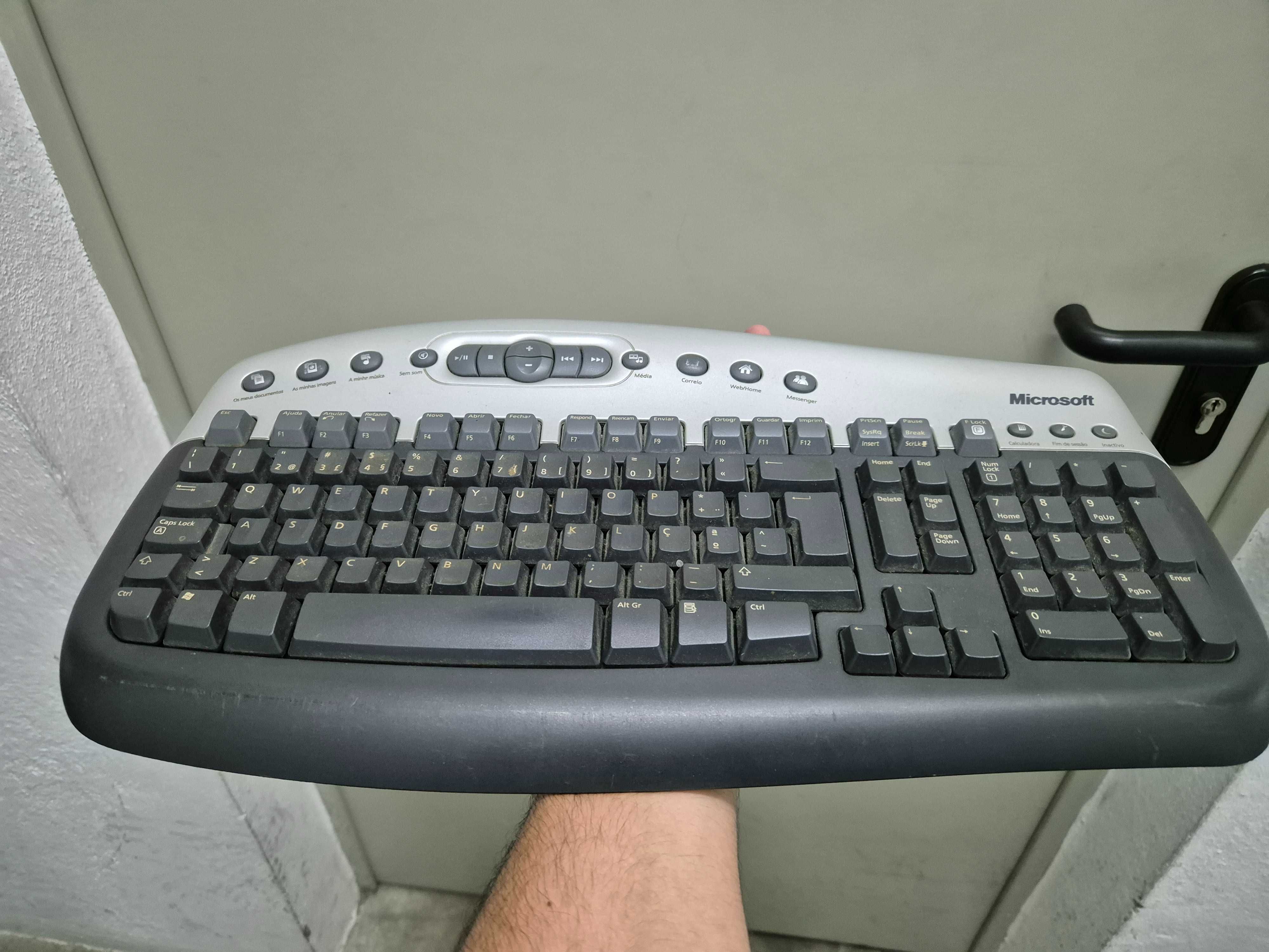 Teclado sem fios Microsoft