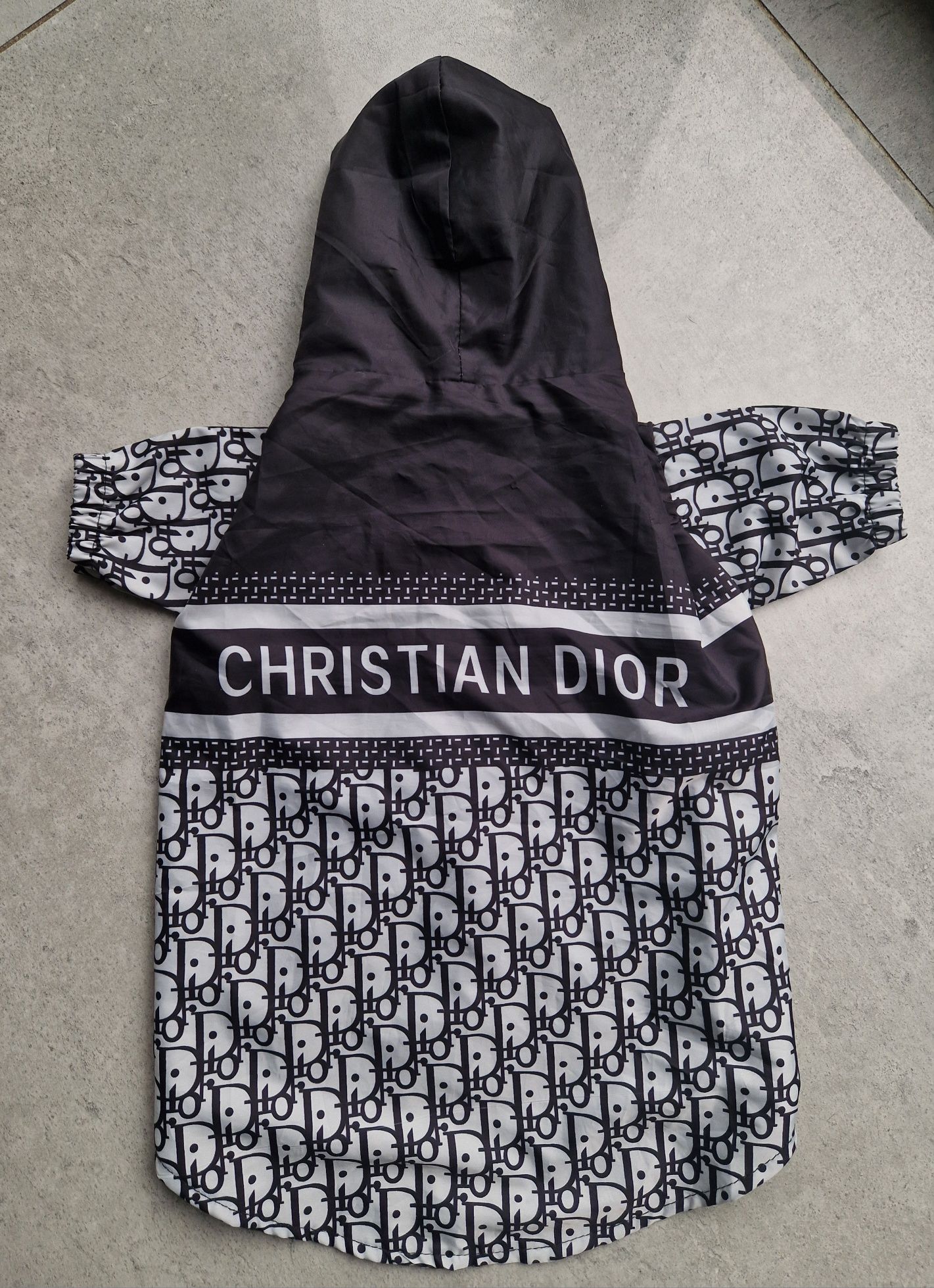 Kurtka przeciwdeszczowa dla psa Dior r. XL ubranko