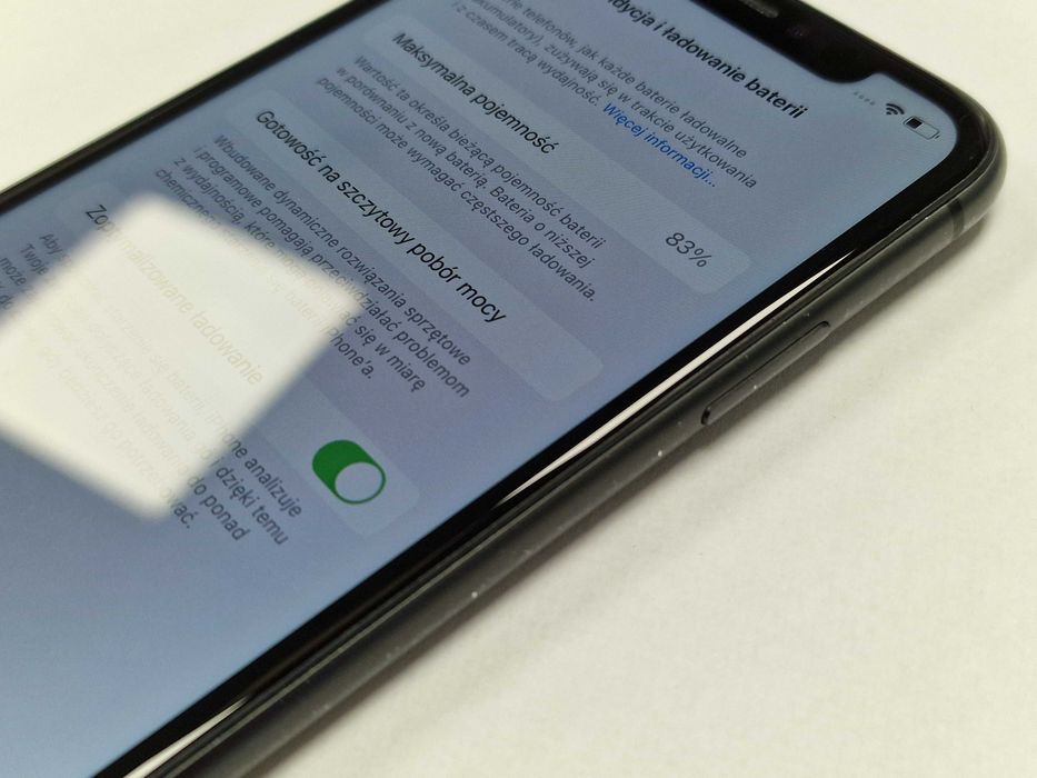 Iphone 11 128GB/ Black/ 83%/ Grade B+ / Gwarancja + ładowarka
